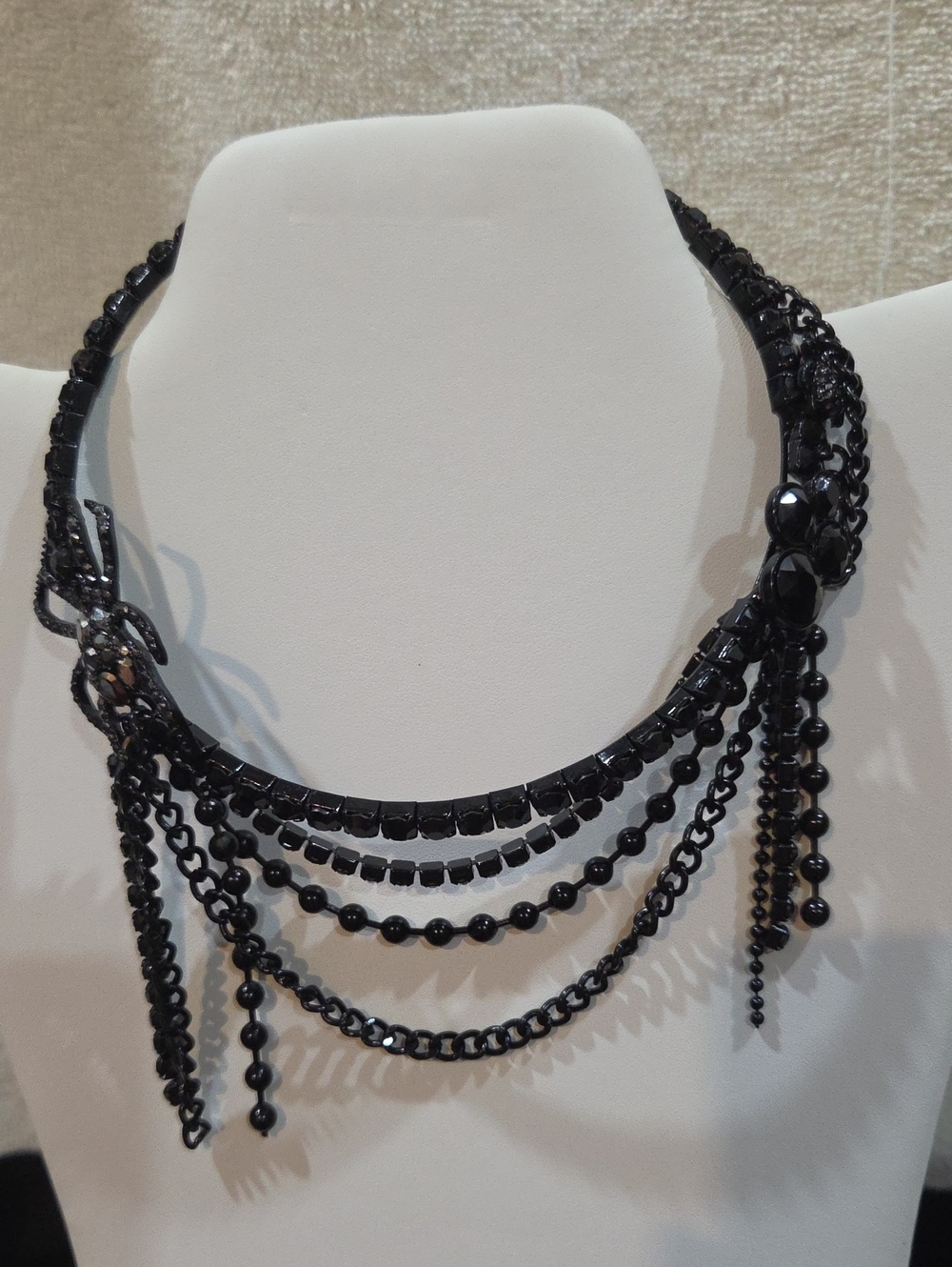 SPIDER CHOKER NECKLACE